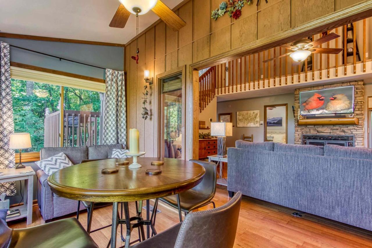 Cozy Cabin With Mountain Views Near Skylift Park! Gatlinburg Kültér fotó